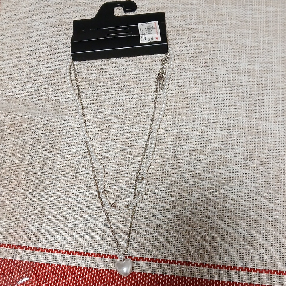 White Double-Strand Necklace with Layered Design